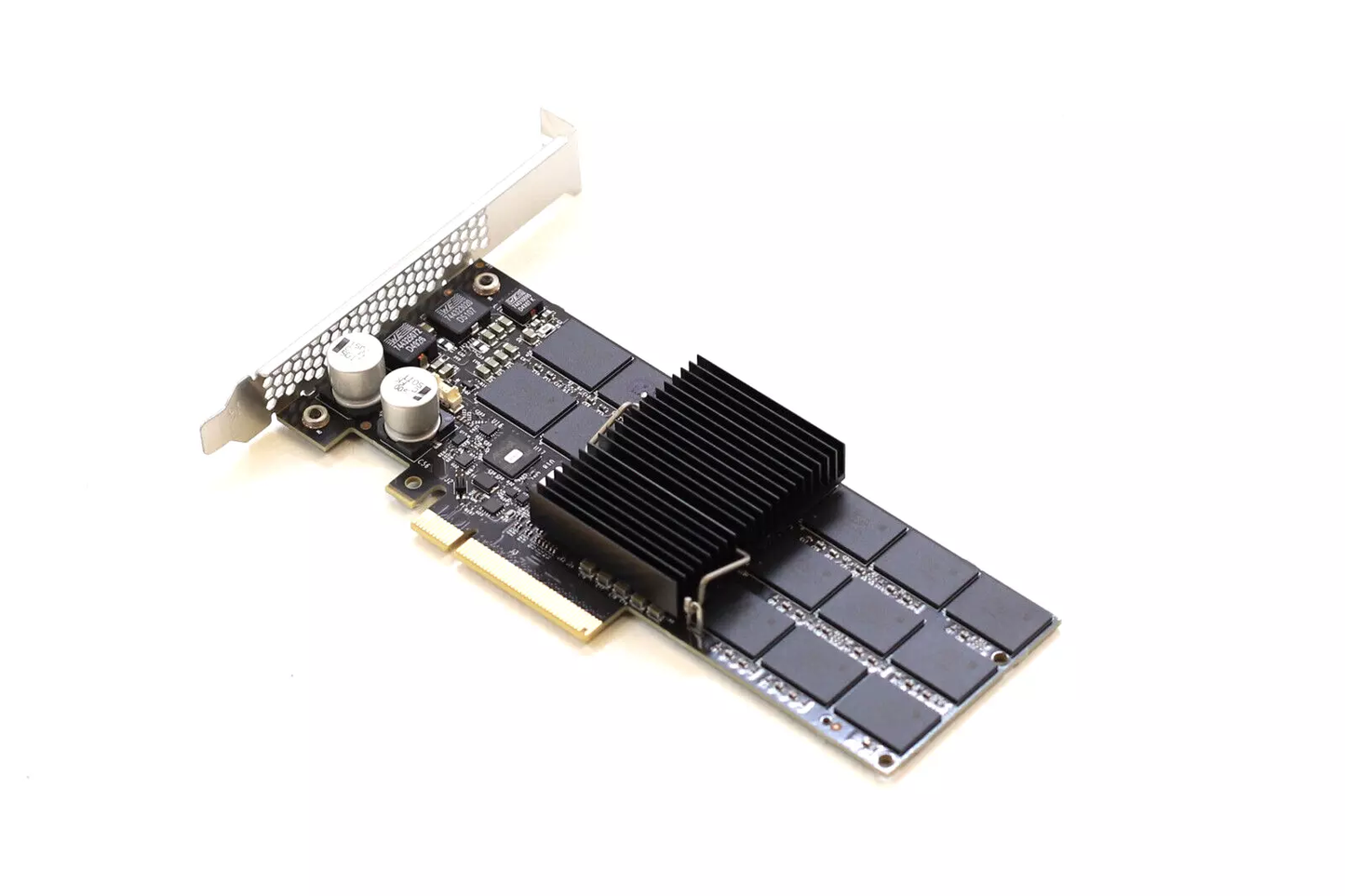 【Sandisk】Fusion ioScale 1.3TB PCIe SSD